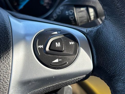 Used 2014 Ford Escape SE w/ Equipment Group 201A image 24