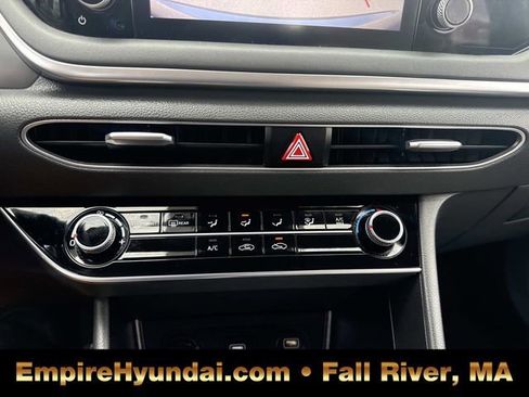 Used 2022 Hyundai Sonata SE image 21