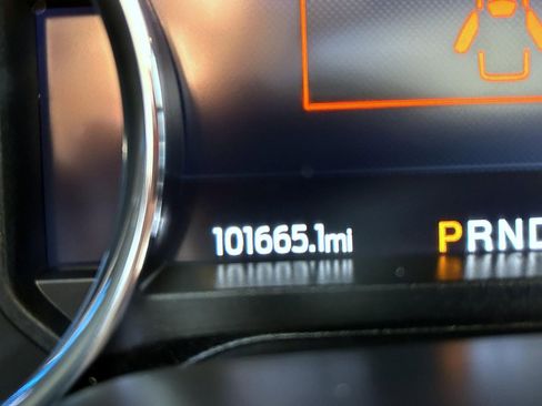 Used 2022 Ford F250 Platinum w/ FX4 Off-Road Package image 13