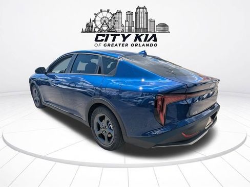 New 2026 Kia K4 FWD image 4