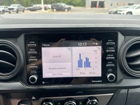 Used 2020 Toyota Tacoma SR AWD/4WD image 16