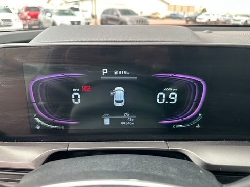 Used 2025 Kia Telluride S image 15