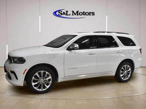 Used 2024 Dodge Durango Citadel AWD/4WD image 3