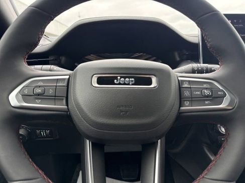New 2026 Jeep Compass Trailhawk AWD/4WD image 18
