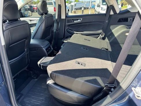 Certified 2019 Ford Edge SEL w/ Equipment Group 201A AWD/4WD image 18