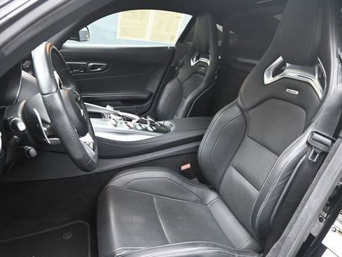 Used 2019 Mercedes-Benz AMG GT Coupe image 19