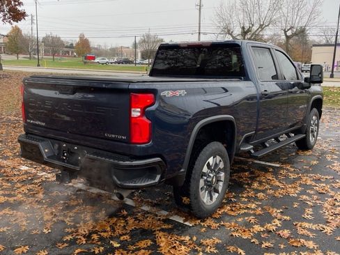 Used 2021 Chevrolet Silverado 2500 Custom w/ Custom Value Package image 26