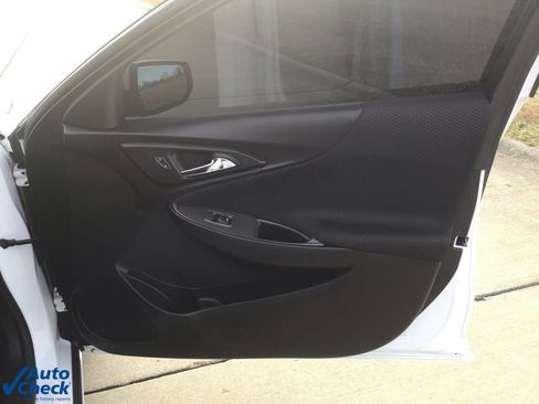 Used 2024 Chevrolet Malibu RS image 20