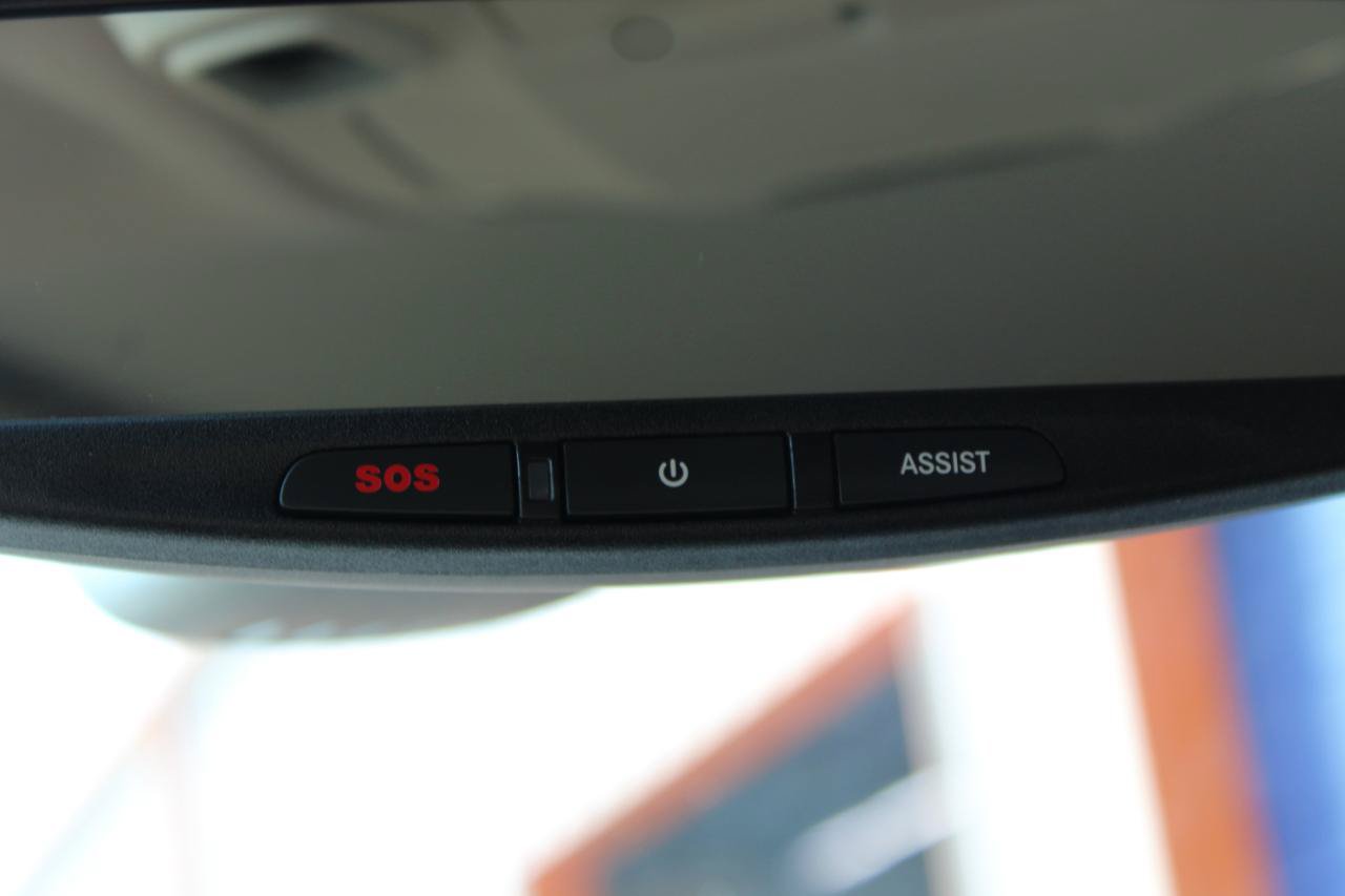 Used 2019 Chrysler Pacifica Limited FWD image 40