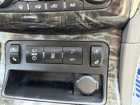 Used 2014 Buick Enclave Leather image 33