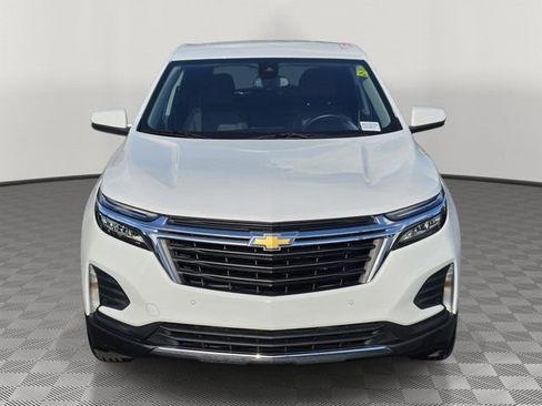 Used 2024 Chevrolet Equinox LT image 2