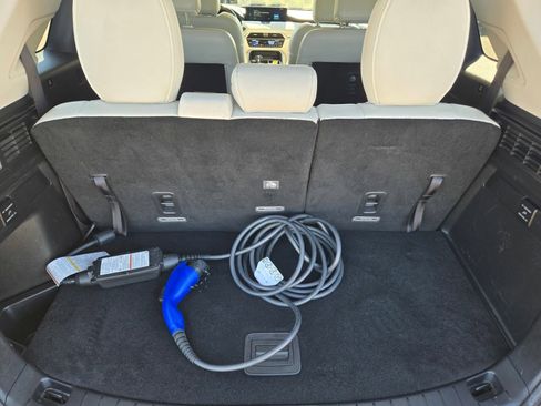 Certified 2024 MAZDA CX-90 Plug-In Hybrid w/ Premium Plus AWD/4WD image 12