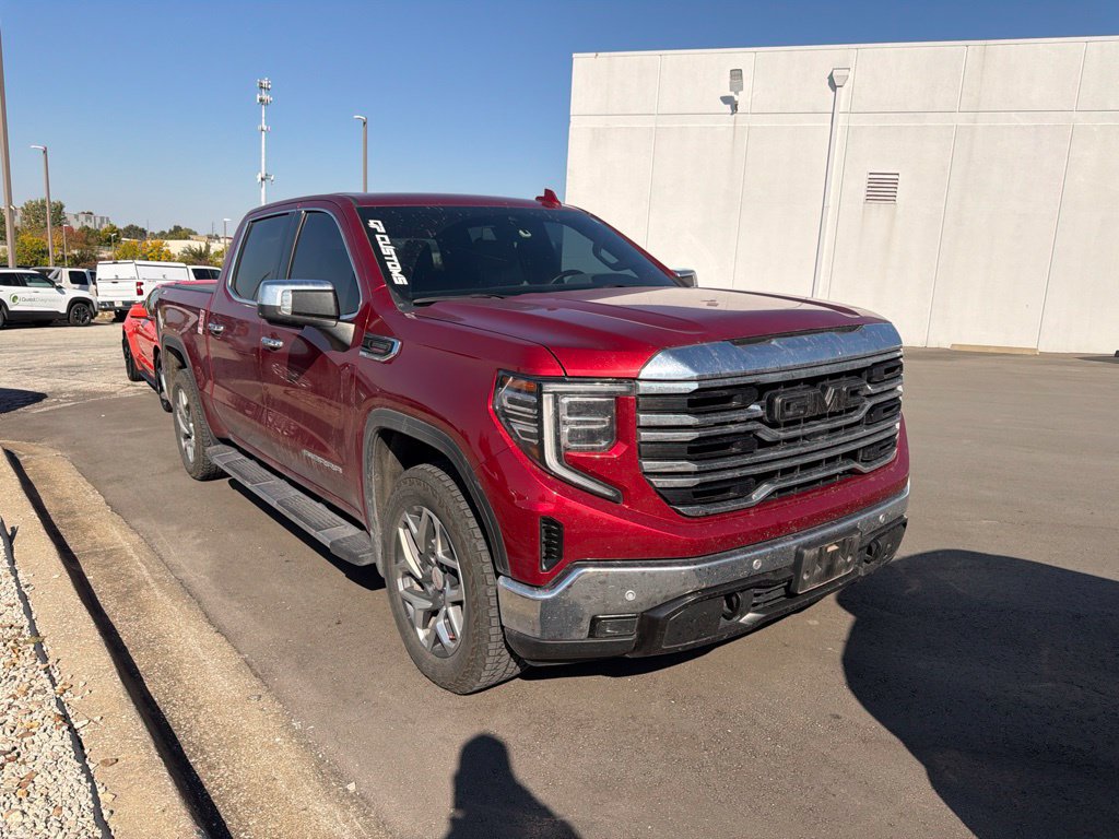 Used 2023 GMC Sierra 1500 SLT w/ SLT Premium Plus Package AWD/4WD image 1