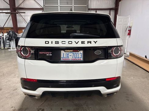 Used 2017 Land Rover Discovery Sport HSE AWD/4WD image 14