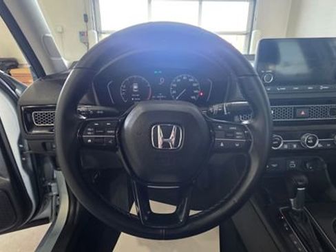 Used 2022 Honda Civic EX image 15