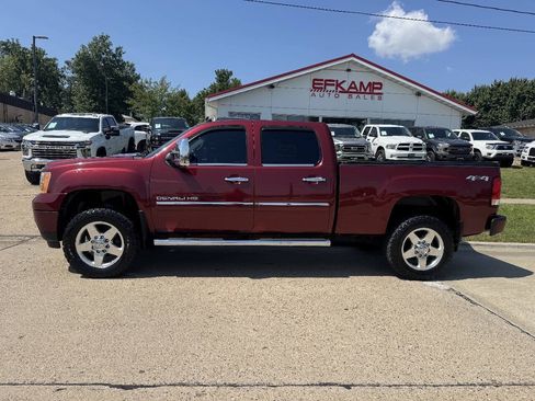 Used 2013 GMC Sierra 2500 Denali w/ Snow Plow Prep Package AWD/4WD image 2
