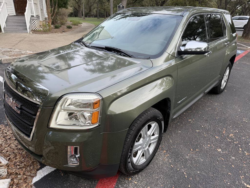 Used 2015 GMC Terrain SLE FWD image 2