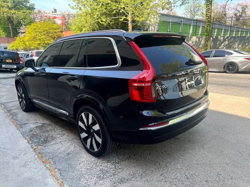 Certified 2024 Volvo XC90 T8 Plus AWD/4WD image 24
