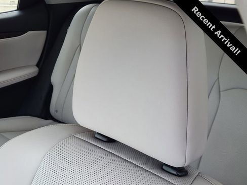 Used 2020 Lexus RX 450h AWD w/ Premium Package image 24