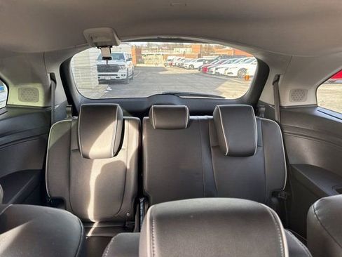 Used 2023 Honda Odyssey Elite image 11