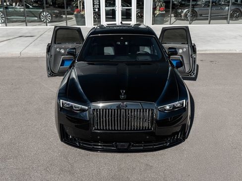 Used 2025 Rolls-Royce Ghost Black Badge image 21