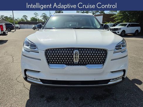 Used 2022 Lincoln Aviator Reserve w/ Equipment Group 201A RWD image 12