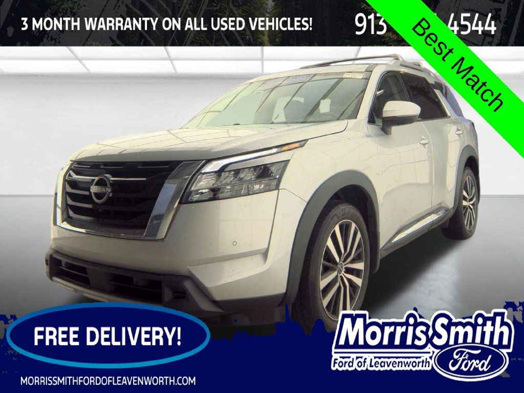 Used 2024 Nissan Pathfinder Platinum AWD/4WD image 1
