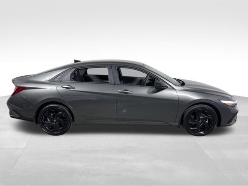 New 2026 Hyundai Elantra Sport image 6