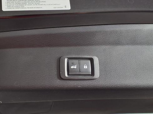 New 2024 Mitsubishi Outlander SE image 15