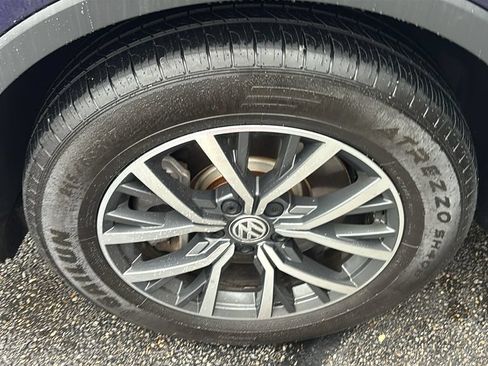 Used 2021 Volkswagen Tiguan S FWD image 32