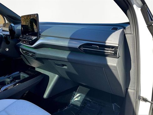 Used 2021 Volkswagen ID.4 Pro S w/ ID.4 Protection Package image 17