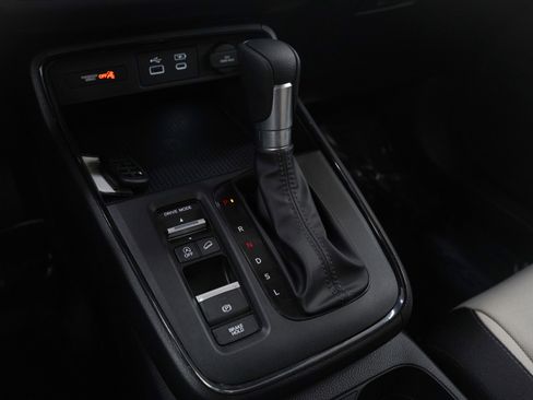 Used 2024 Honda CR-V EX image 23