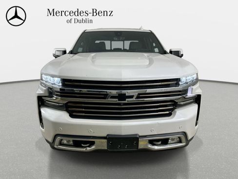 Used 2021 Chevrolet Silverado 1500 High Country w/ Technology Package AWD/4WD image 2