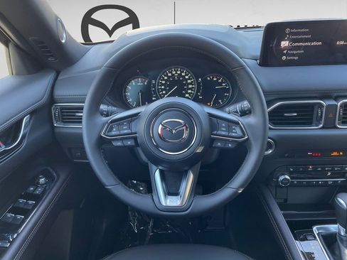 New 2025 MAZDA CX-5 Signature image 11