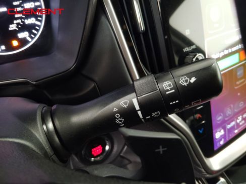 Used 2022 Subaru Outback Limited image 15