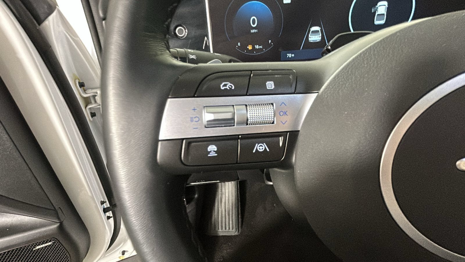 New 2026 Hyundai Santa Cruz Limited AWD/4WD image 18