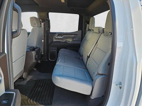 New 2026 Chevrolet Silverado 1500 LT image 17