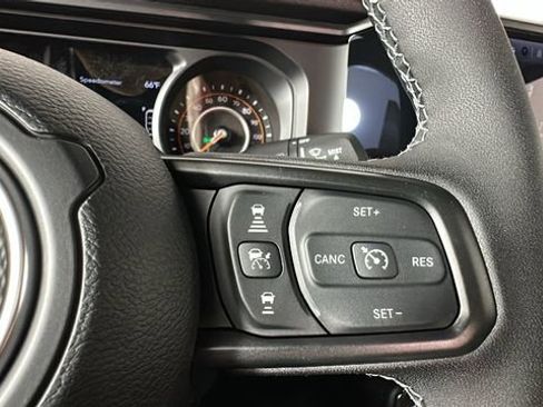 New 2026 Jeep Gladiator Sport AWD/4WD image 24