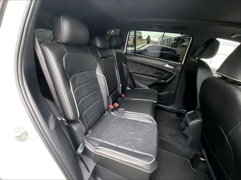 Certified 2023 Volkswagen Tiguan SEL R-Line AWD/4WD image 26