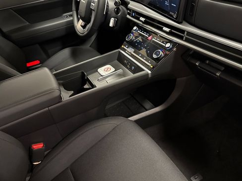 New 2026 Hyundai Santa Fe SE FWD image 17