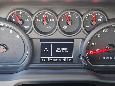 Used 2022 Chevrolet Silverado 1500 Custom AWD/4WD image 21