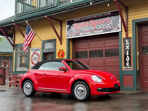 Used 2013 Volkswagen Beetle 2.5 FWD image 4