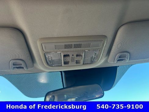 Used 2019 Honda Civic EX image 24