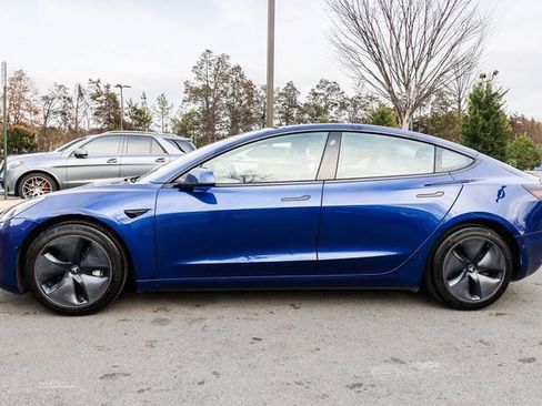 Used 2021 Tesla Model 3 Standard Range Plus image 21