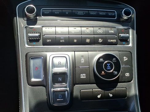 Used 2022 Hyundai Santa Fe SEL w/ Convenience + Premium Package AWD/4WD image 23
