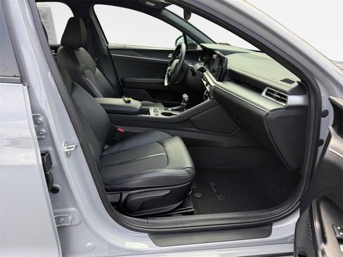 Used 2024 Kia K5 GT-Line image 26