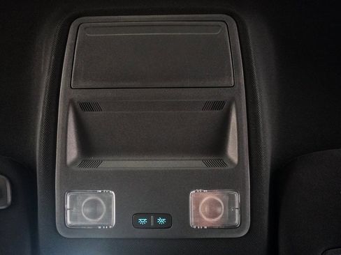 Used 2024 Ford Mustang GT Premium image 26