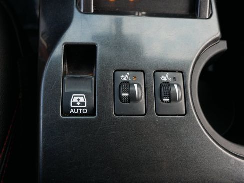 Used 2016 Toyota 4Runner 4WD image 18