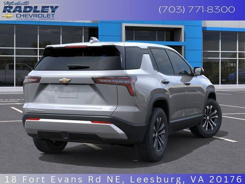 New 2026 Chevrolet Equinox LT w/ Convenience Package II image 4