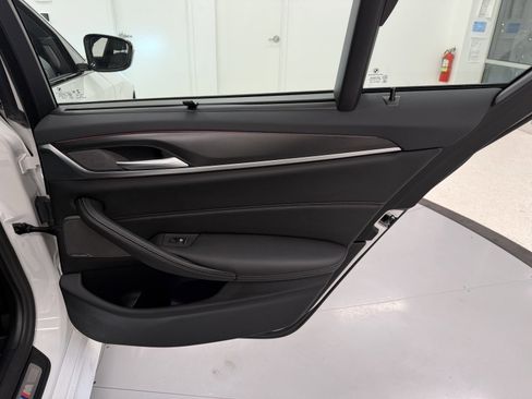 Used 2023 BMW 530i xDrive 530i xDrive w/ Executive Package image 54